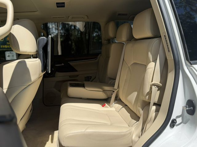 2017 Lexus LX LX  570 4WD - 23078304 - 15