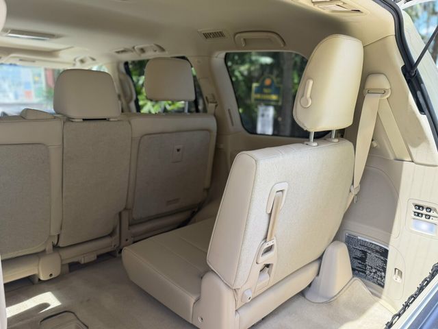 2017 Lexus LX LX  570 4WD - 23078304 - 18