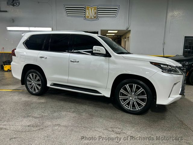 2017 Lexus LX LX  570 4WD - 22957573 - 0
