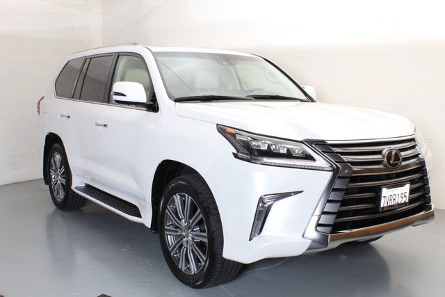 2017 Lexus LX LX  570 4WD - 20000537 - 0