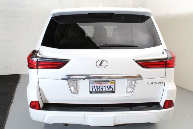 2017 Lexus LX LX  570 4WD - 20000537 - 3