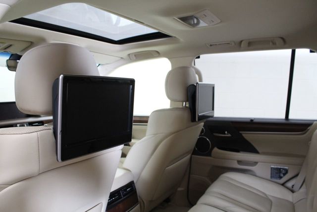 2017 Lexus LX LX  570 4WD - 20000537 - 7