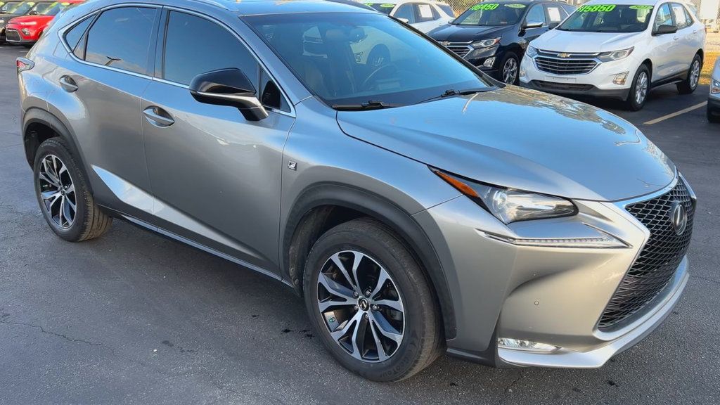 2017 Lexus NX 200t Luxury photo 2