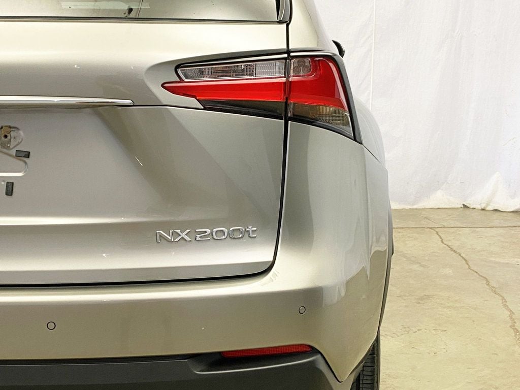 2017 Lexus NX 200t Luxury photo 7