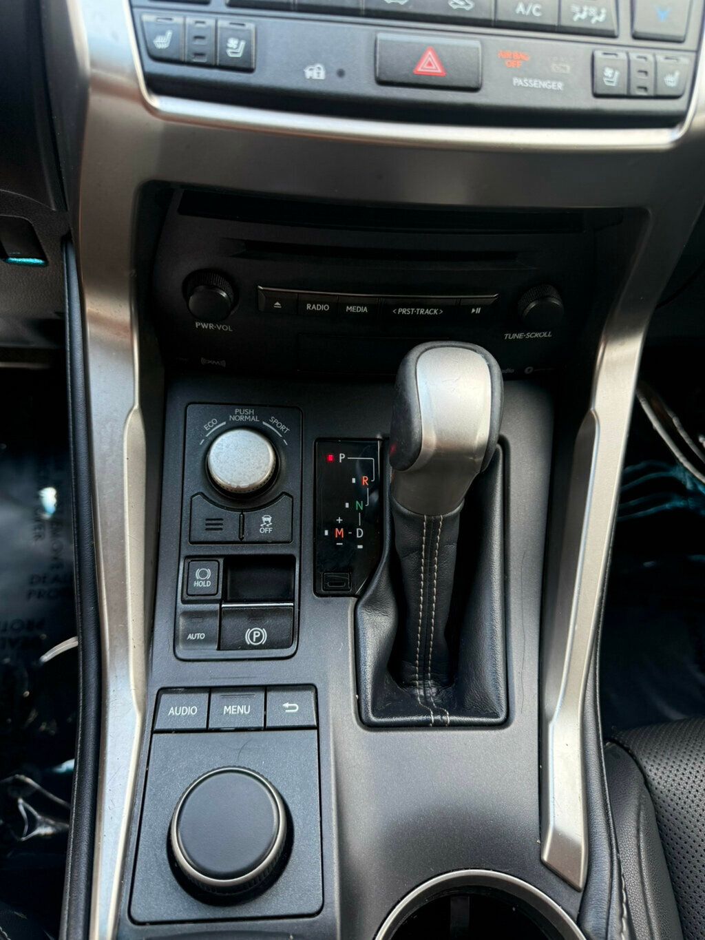 2017 Lexus NX 200t Luxury photo 20