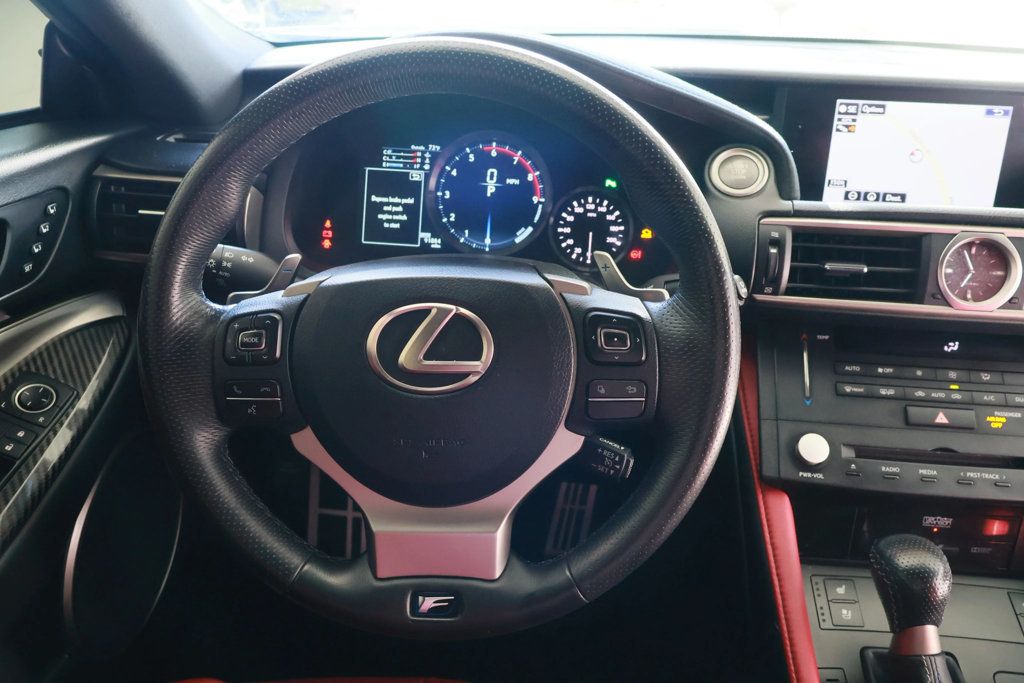 2017 Lexus RC F photo 25