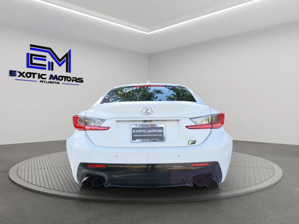 2017 Lexus RC F photo 4