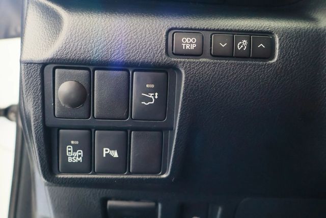 2017 Lexus RC F RC F, NAVIGATION, SUNROOF, SPOILER, MARK LEVINSON SOUND, LED LTS - 22902535 - 43