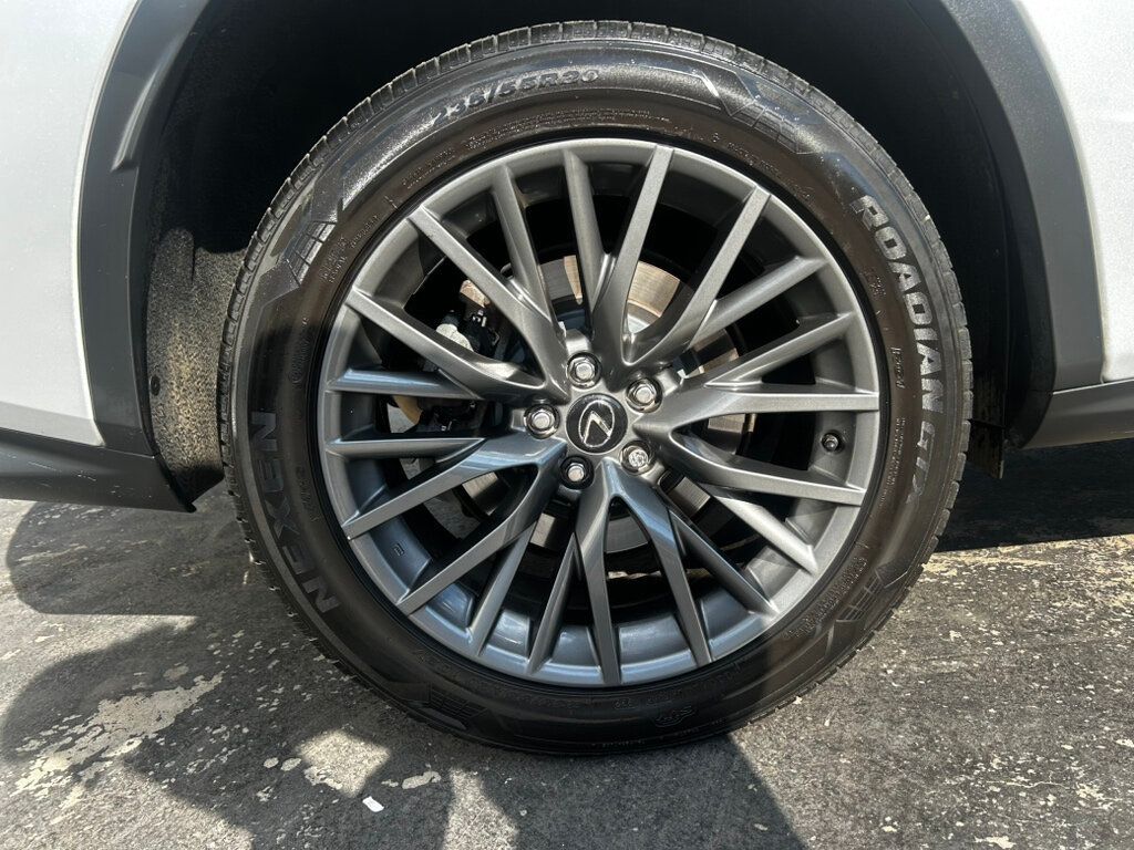 2017 Lexus RX AWD photo 28