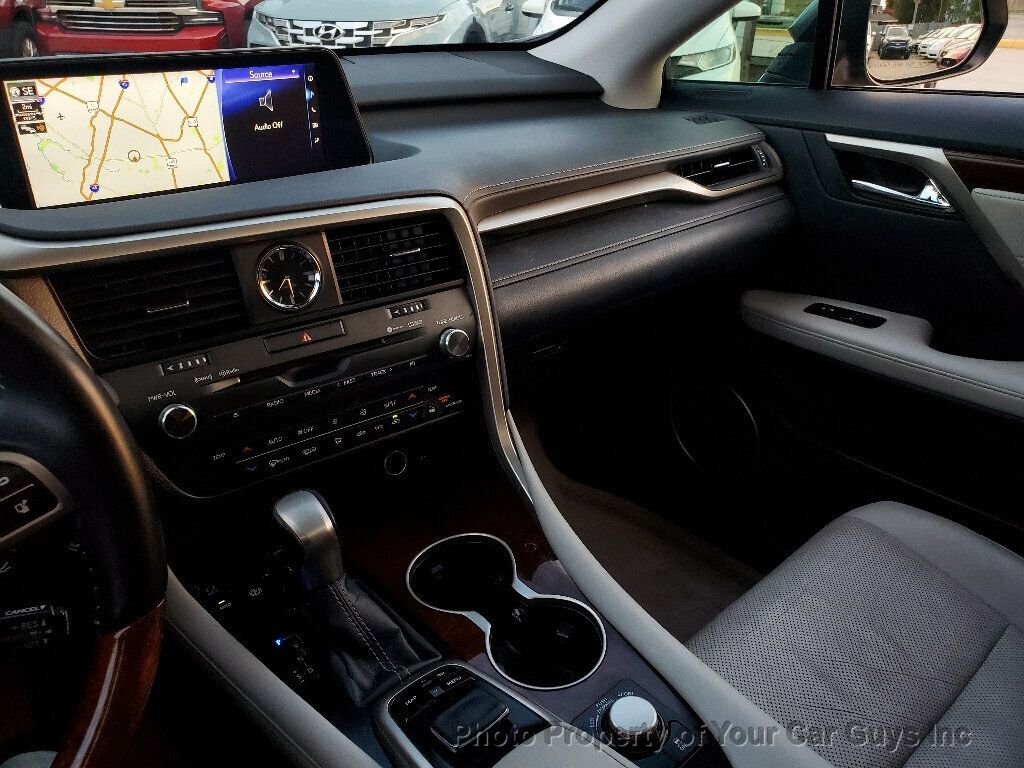 2017 Lexus RX 350 photo 16
