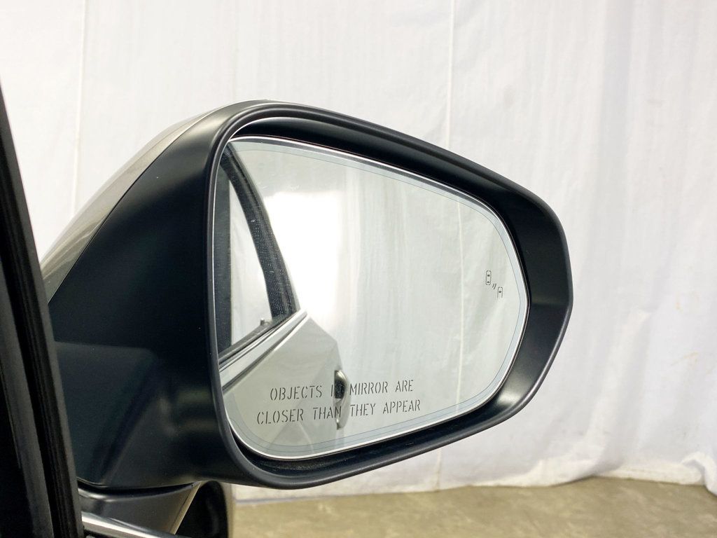2017 Lexus RX RX 350 AWD - 22936166 - 16