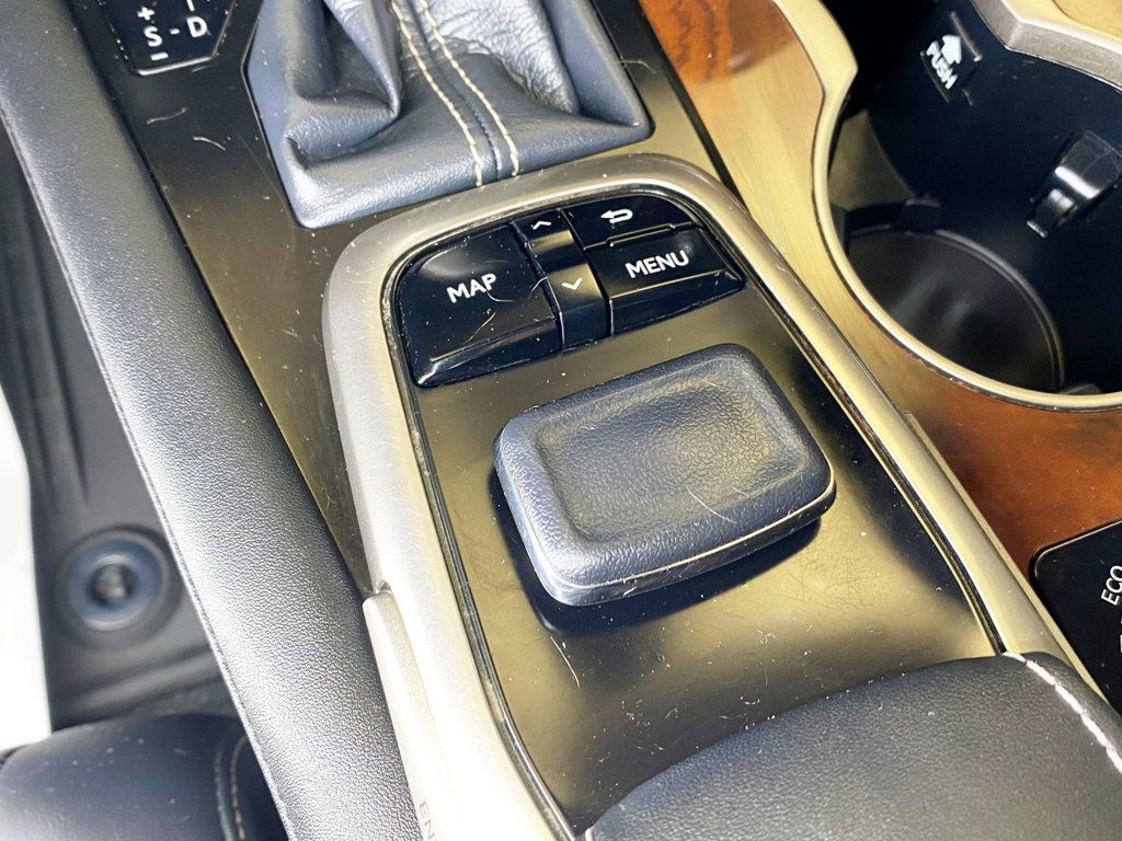 2017 Lexus RX RX 350 AWD - 22936166 - 41