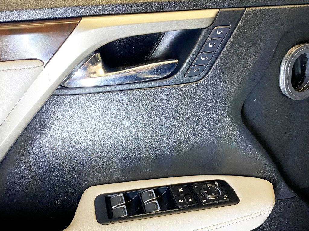 2017 Lexus RX RX 350 AWD - 22966350 - 17