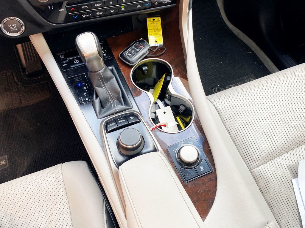 2017 Lexus RX 350 photo 10