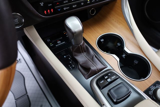 2017 Lexus RX RX 350 FWD - 22935940 - 36