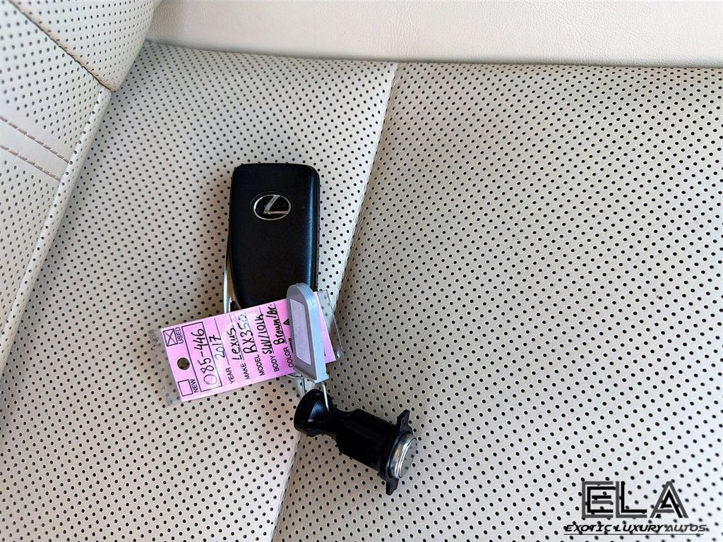 2017 Lexus RX RX 350 FWD - 23026071 - 35