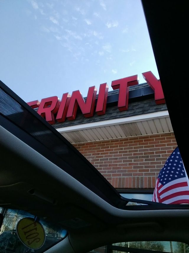 2017 Lincoln Continental Reserve AWD - 22986351 - 28