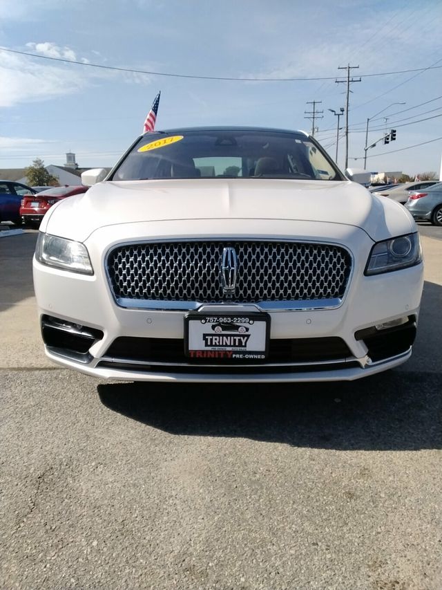 2017 Lincoln Continental Reserve AWD - 22986351 - 5