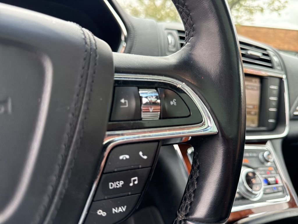 2017 Lincoln Continental Reserve AWD - 23017088 - 12