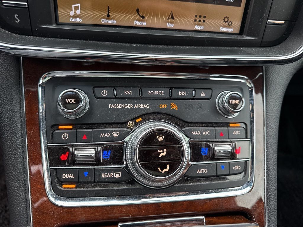 2017 Lincoln Continental Reserve AWD - 23017088 - 13