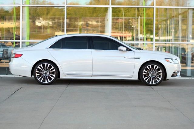 2017 Lincoln Continental Reserve AWD - 22947825 - 7