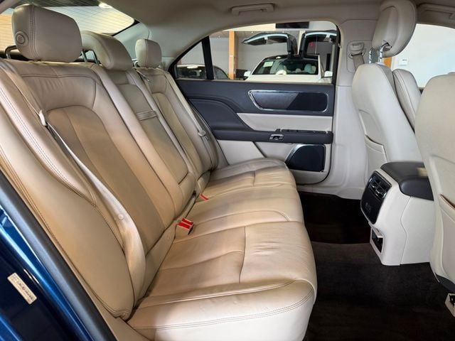 2017 Lincoln Continental Select FWD - 23039536 - 21