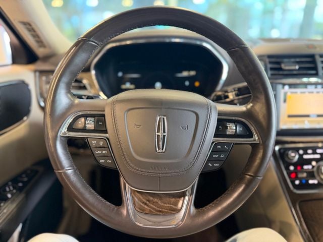 2017 Lincoln Continental Select FWD - 23039536 - 23