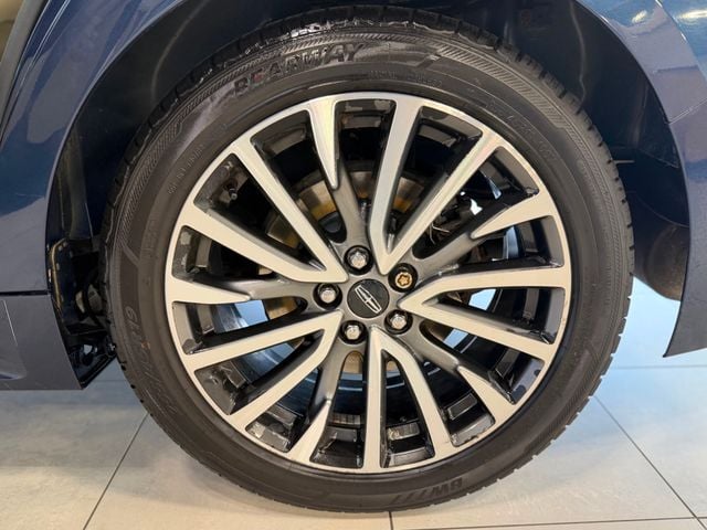 2017 Lincoln Continental Select FWD - 23039536 - 38