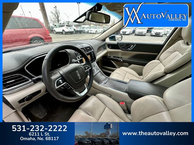 2017 Lincoln Continental Select Sedan 4D - 22939061 - 13