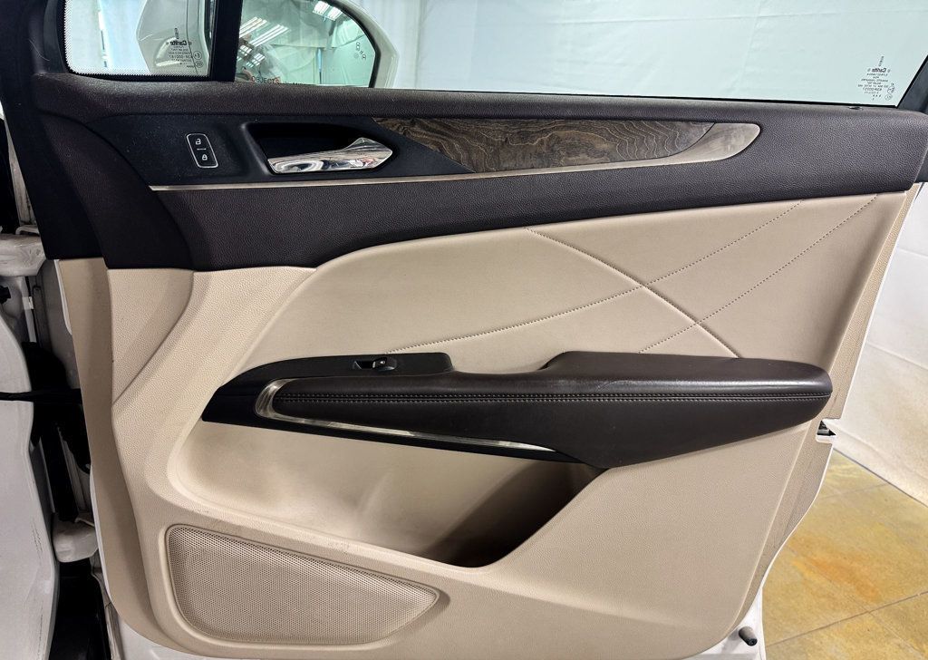 2017 Lincoln MKC RESERVE - 23057017 - 17