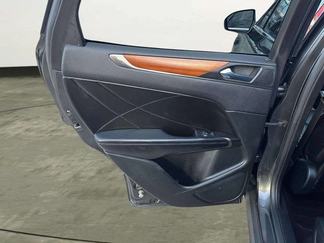 2017 Lincoln MKC Reserve AWD - 22974790 - 11