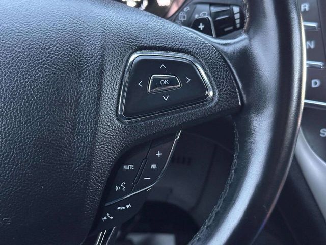 2017 Lincoln MKC Reserve AWD - 22974790 - 28