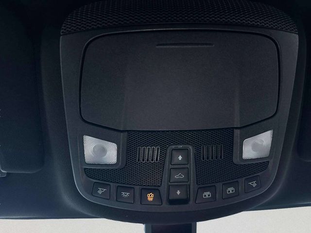 2017 Lincoln MKC Reserve AWD - 22974790 - 32