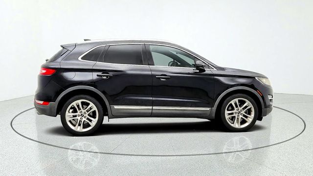 2017 Lincoln MKC Reserve AWD w/ Climate Package & 19'' Wheels - 23085394 - 3