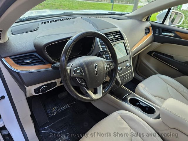 2017 Lincoln MKC Select AWD - 22938610 - 15