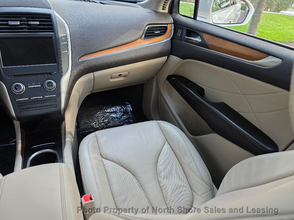 2017 Lincoln MKC Select AWD - 22938610 - 20