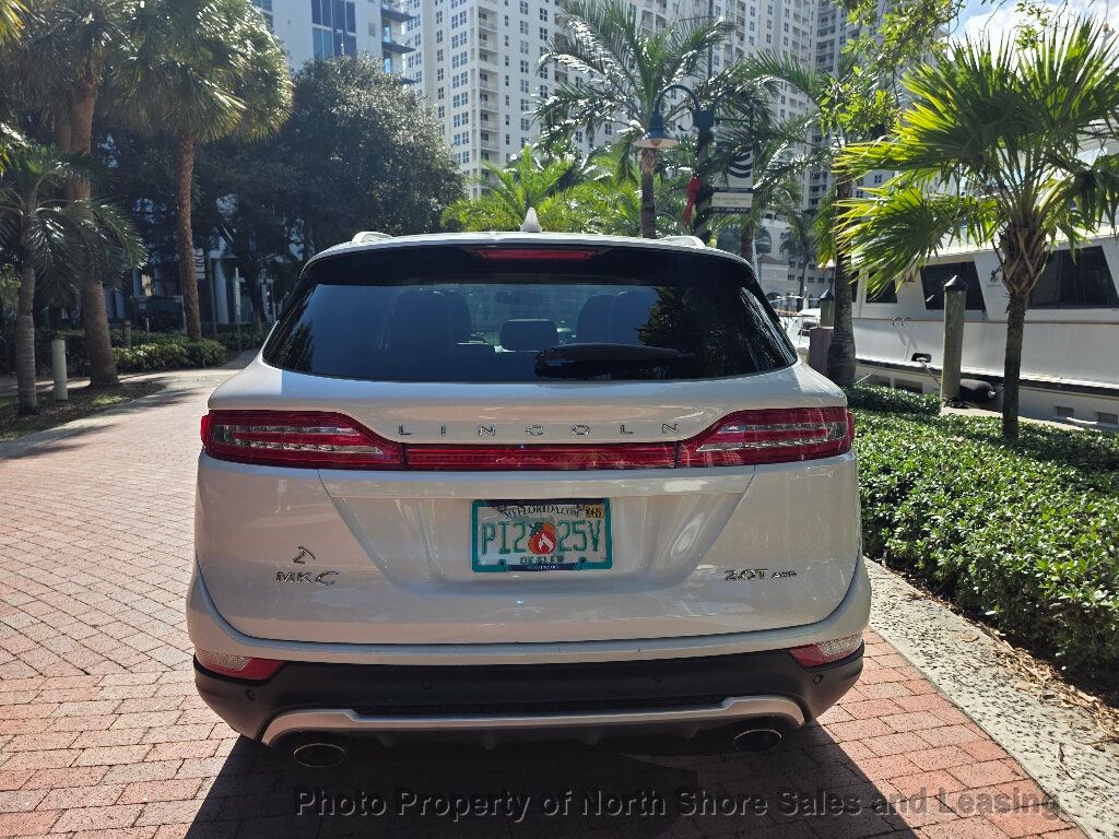 2017 Lincoln MKC Select AWD - 22938610 - 33