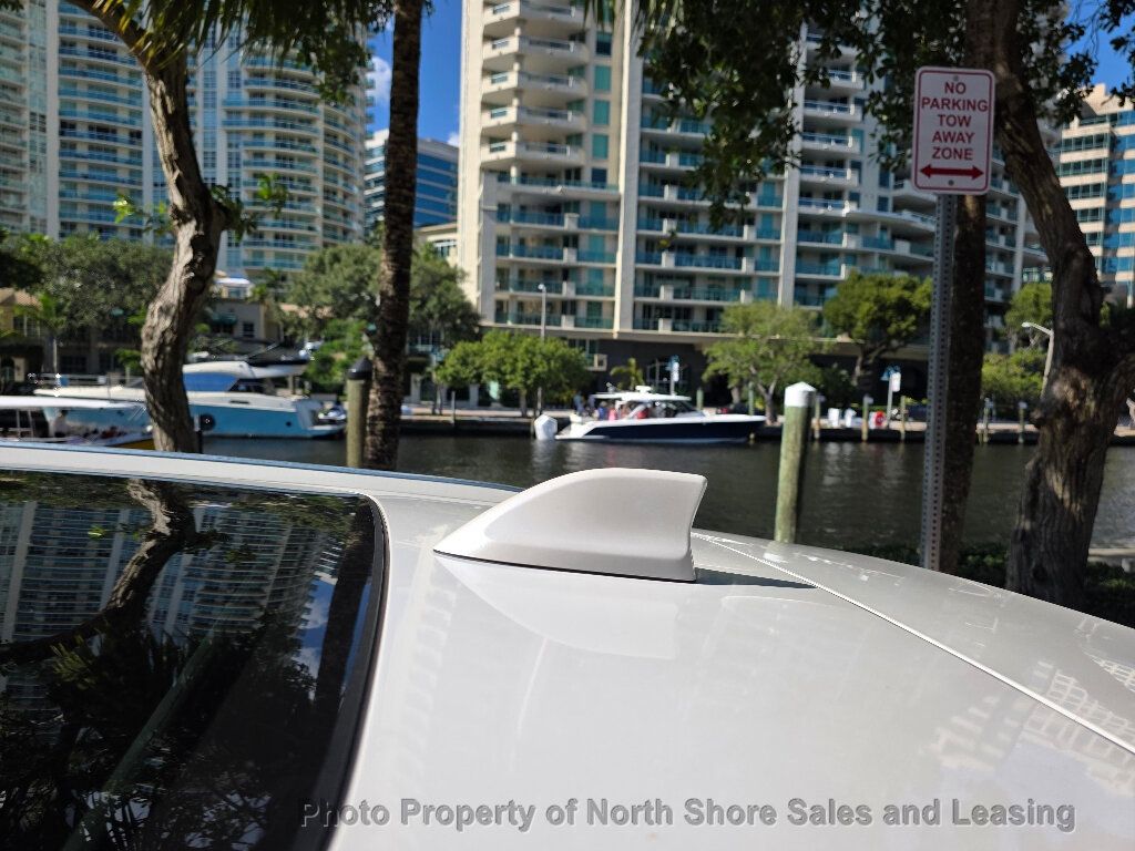 2017 Lincoln MKC Select AWD - 22938610 - 37