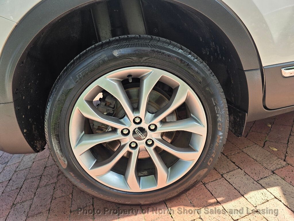 2017 Lincoln MKC Select AWD - 22938610 - 42