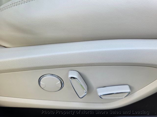 2017 Lincoln MKC Select AWD - 22938610 - 56