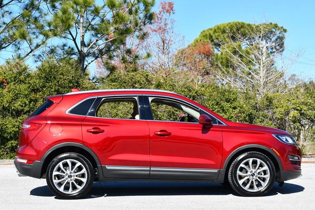 2017 Lincoln MKC Select FWD SUV W/Select Plus Package - 22978876 - 33