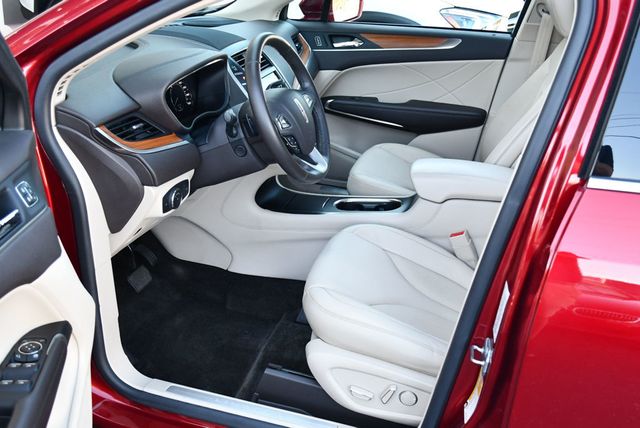 2017 Lincoln MKC Select FWD SUV W/Select Plus Package - 22978876 - 41