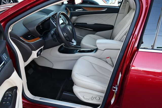 2017 Lincoln MKC Select FWD SUV W/Select Plus Package - 22978876 - 42