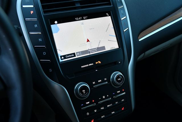 2017 Lincoln MKC Select FWD SUV W/Select Plus Package - 22978876 - 49