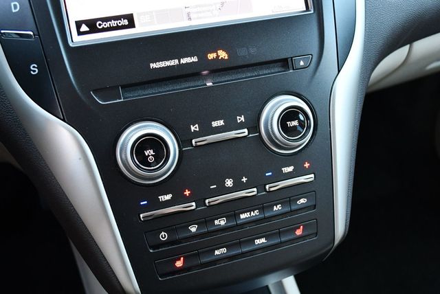 2017 Lincoln MKC Select FWD SUV W/Select Plus Package - 22978876 - 54