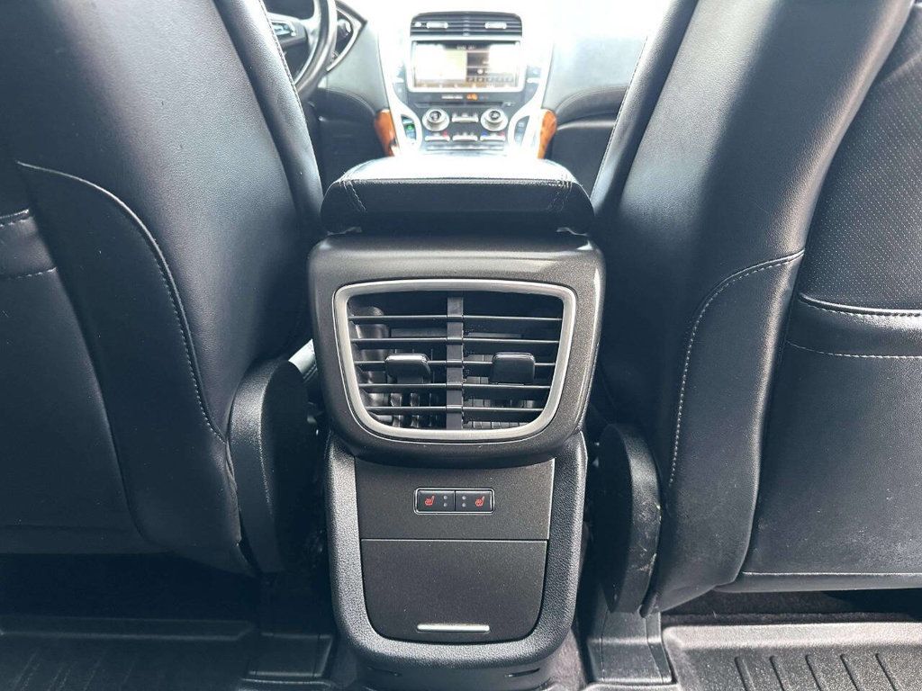 2017 Lincoln MKX Reserve AWD - 23023828 - 17