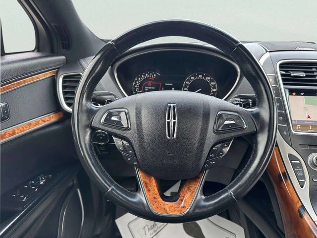 2017 Lincoln MKX Reserve AWD - 23023828 - 21