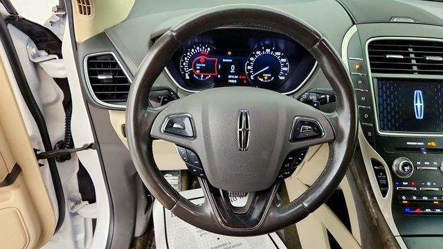 2017 Lincoln MKX Reserve AWD w/ Technology Package & 21'' Wheels - 23068791 - 13