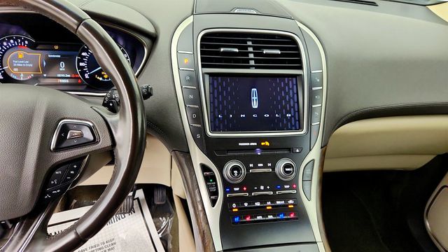 2017 Lincoln MKX Reserve AWD w/ Technology Package & 21'' Wheels - 23068791 - 16