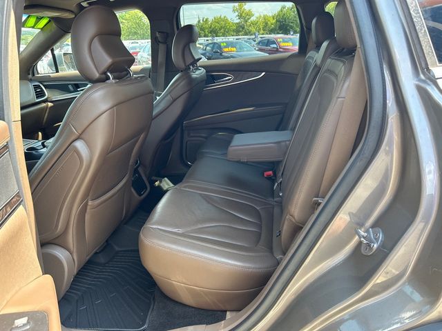 2017 Lincoln MKX Reserve FWD - 23075928 - 6
